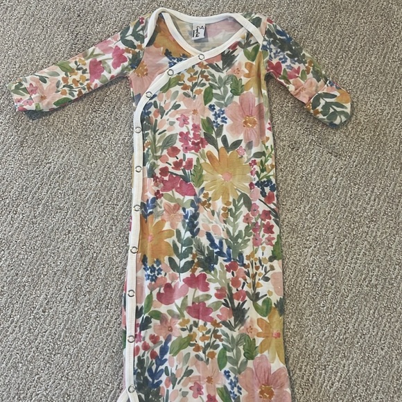 Copper Pearl Newborn Knot Gown - Picture 3 of 4